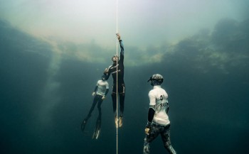 In beeld: Nieuw wereldrecord voor freediver William Trubridge
