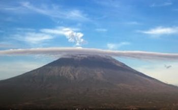 Luchthaven Bali dicht vanwege vulkaan