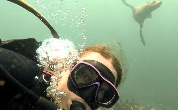 Rianne gaat duikvloggend de wereld over