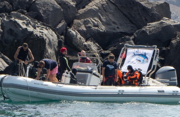 Healthy Seas and Ghost Fishing ruimen groot net bij Santorini op