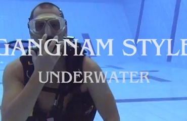Korte film: Gangnam-style onder water